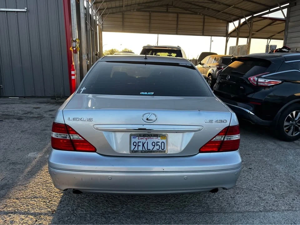 2006 Lexus LS 4th Gen - Image 7 of 16