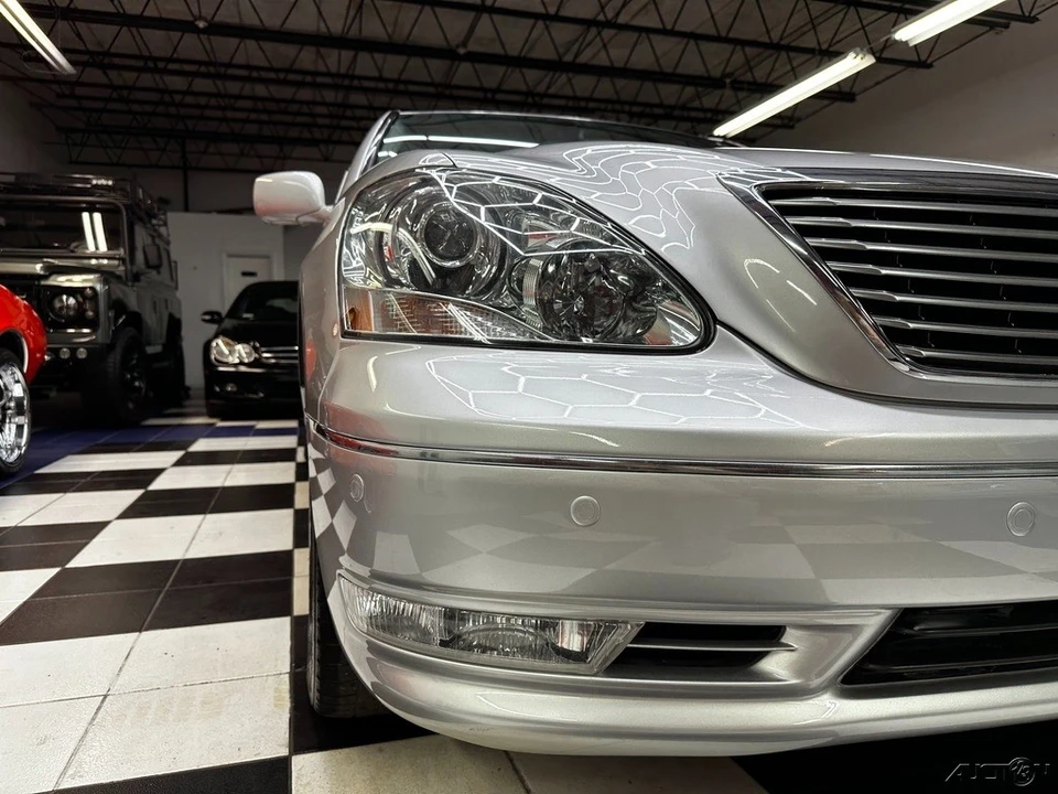 2006 Lexus LS 3rd Gen - Image 3 of 21