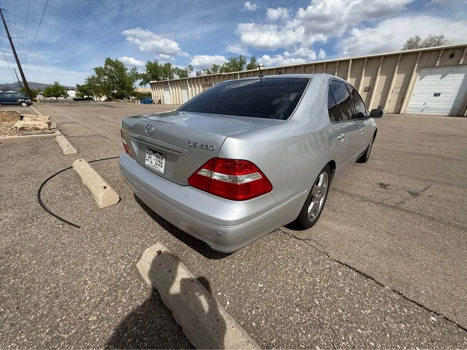 2006 Lexus LS 3rd Gen - Image 7 of 12