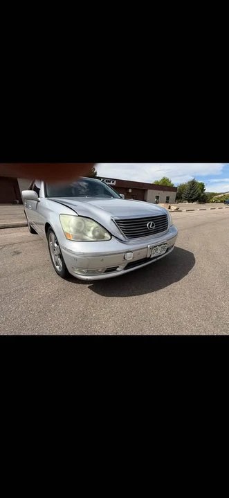 2006 Lexus LS 3rd Gen - Image 6 of 12