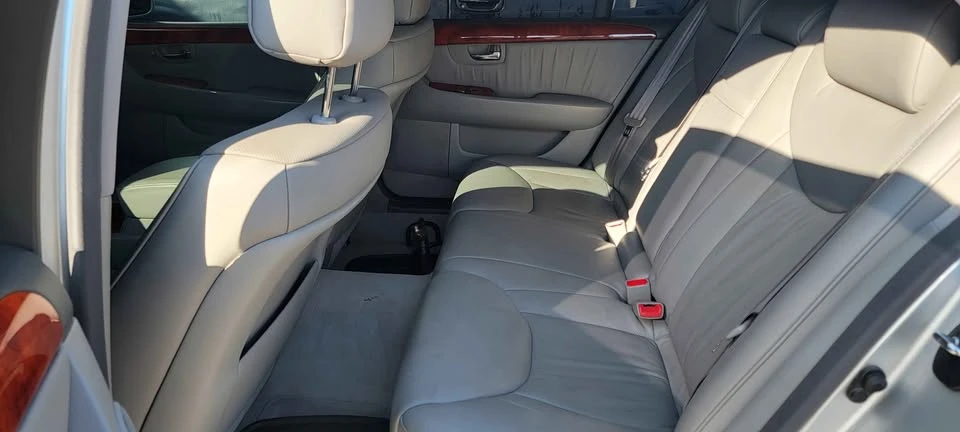 2006 Lexus LS 3rd Gen - Image 14 of 14