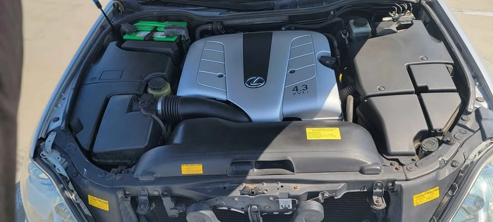 2006 Lexus LS 3rd Gen - Image 2 of 14