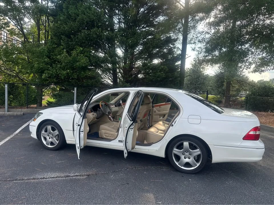 2006 Lexus LS 3rd Gen - Image 5 of 7