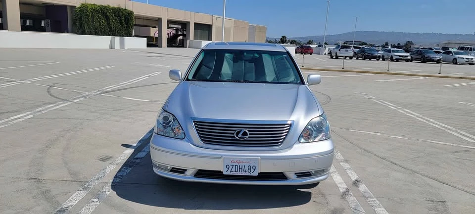 2006 Lexus LS 3rd Gen - Image 3 of 14