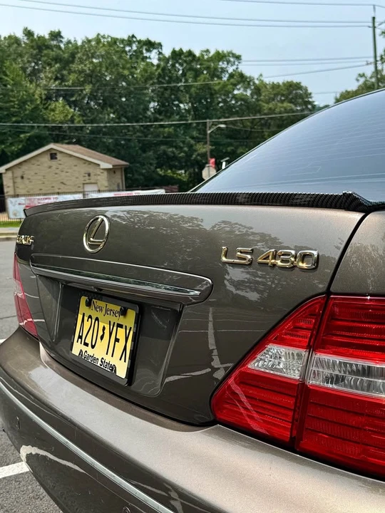 2006 Lexus LS 3rd Gen - Image 6 of 20