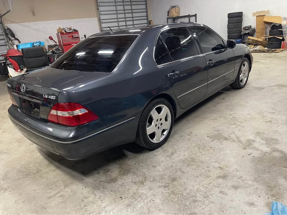 2006 Lexus LS 3rd Gen - Image 5 of 15