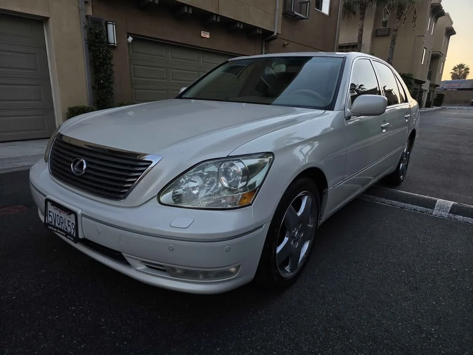2006 Lexus LS 3rd Gen - Image 3 of 13