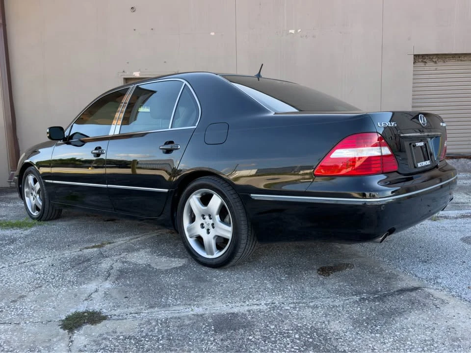 2006 Lexus LS 3rd Gen - Image 5 of 19