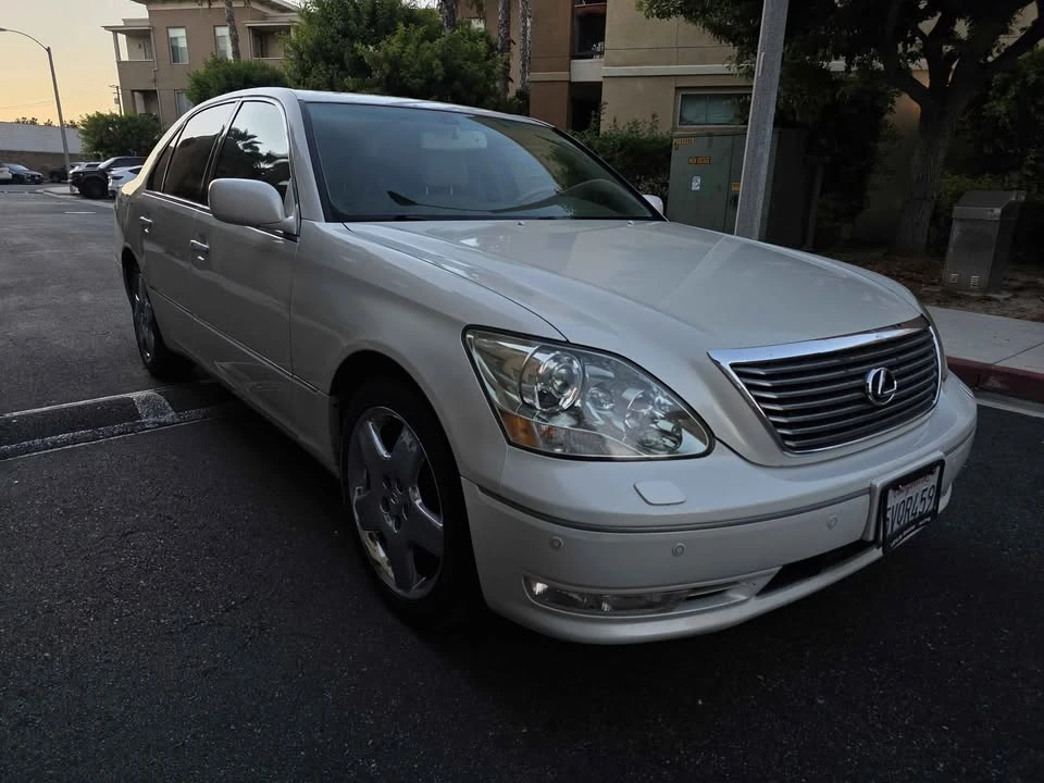 2006 Lexus LS 3rd Gen - Image 6 of 13