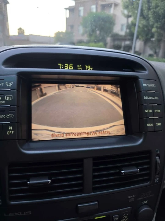2006 Lexus LS 3rd Gen - Image 13 of 13