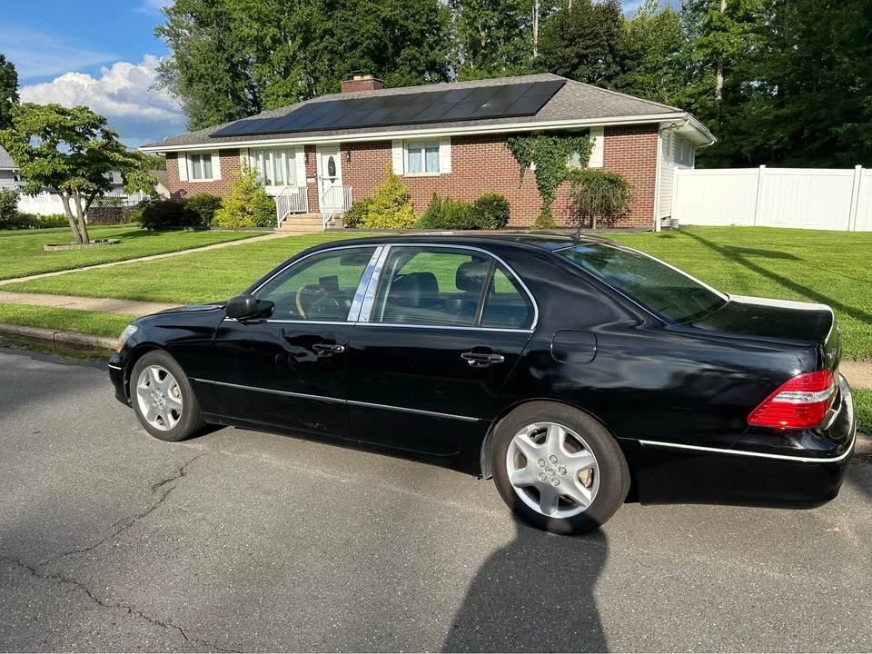 2006 Lexus LS 3rd Gen - Image 6 of 9