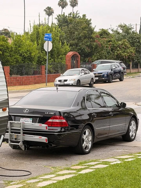 2006 Lexus LS 3rd Gen - Image 20 of 20