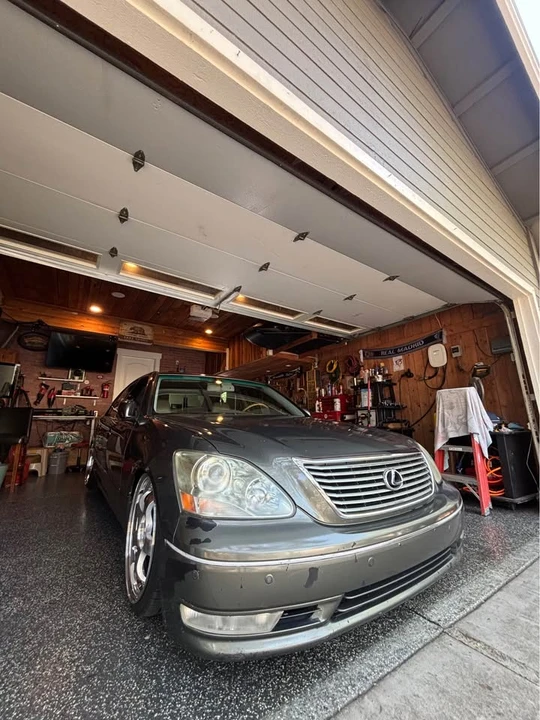2006 Lexus LS 3rd Gen - Image 4 of 10