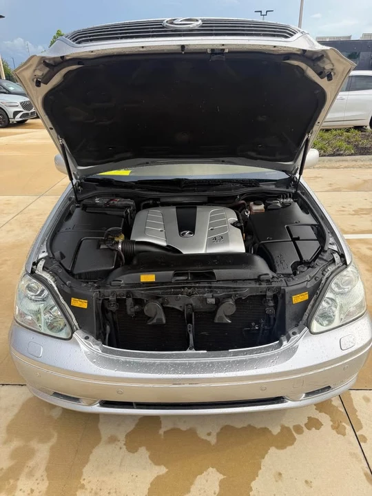 2006 Lexus LS 3rd Gen - Image 9 of 9