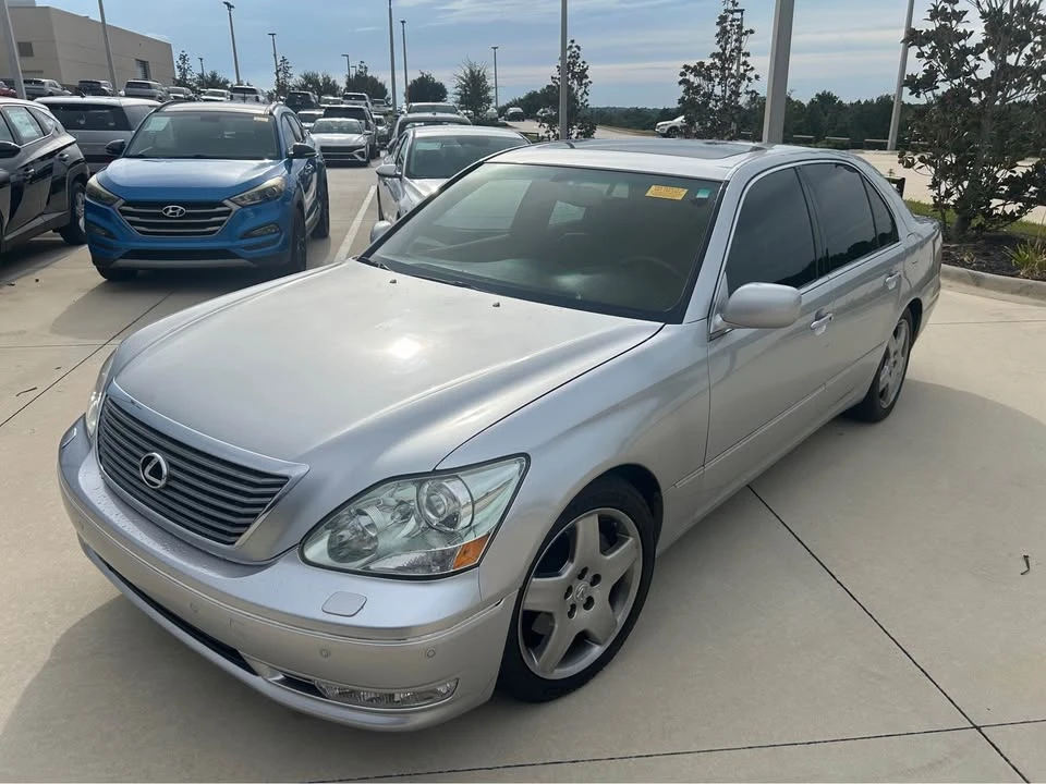 2006 Lexus LS 3rd Gen - Image 2 of 5