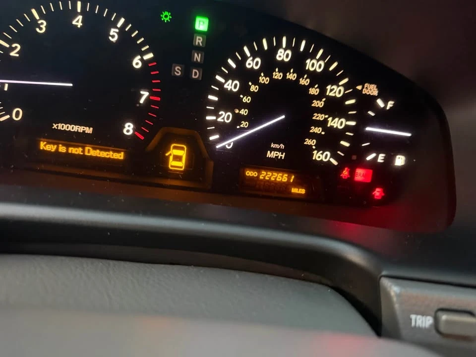 2006 Lexus LS 3rd Gen - Image 7 of 9