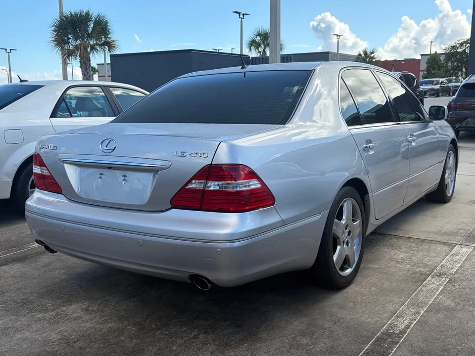 2006 Lexus LS 3rd Gen - Image 7 of 20