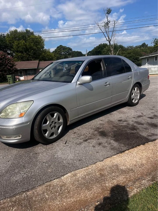 2006 Lexus LS 3rd Gen - Image 3 of 9