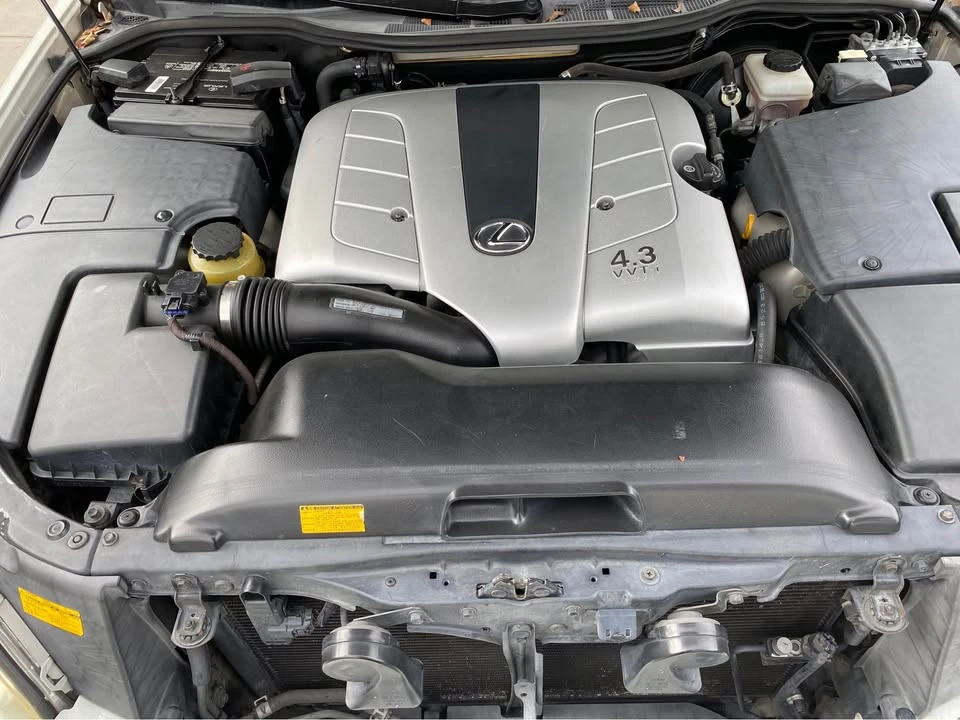 2006 Lexus LS 3rd Gen - Image 11 of 14