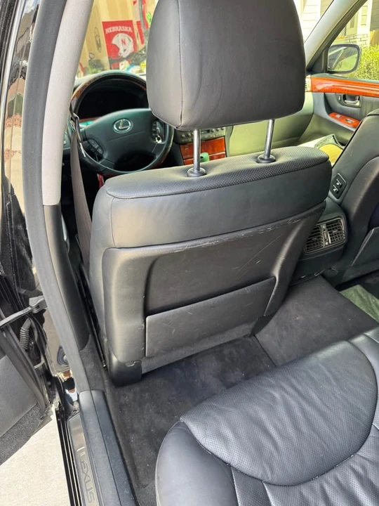2006 Lexus LS 3rd Gen - Image 8 of 20