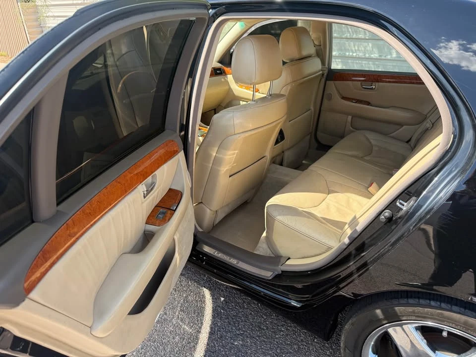 2006 Lexus LS 3rd Gen - Image 6 of 6