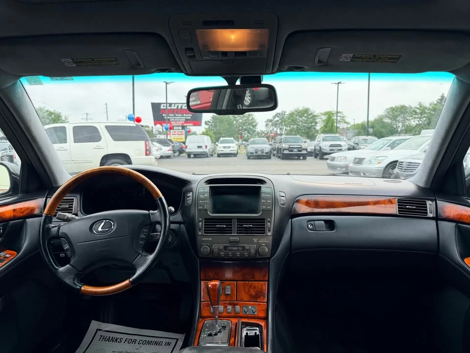 2006 Lexus LS 3rd Gen - Image 19 of 20