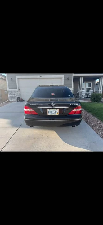 2006 Lexus LS 3rd Gen - Image 2 of 20