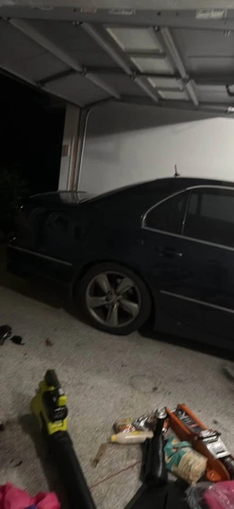 2006 Lexus LS 3rd Gen - Image 3 of 20