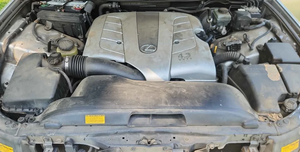 2006 Lexus LS 3rd Gen - Image 7 of 8