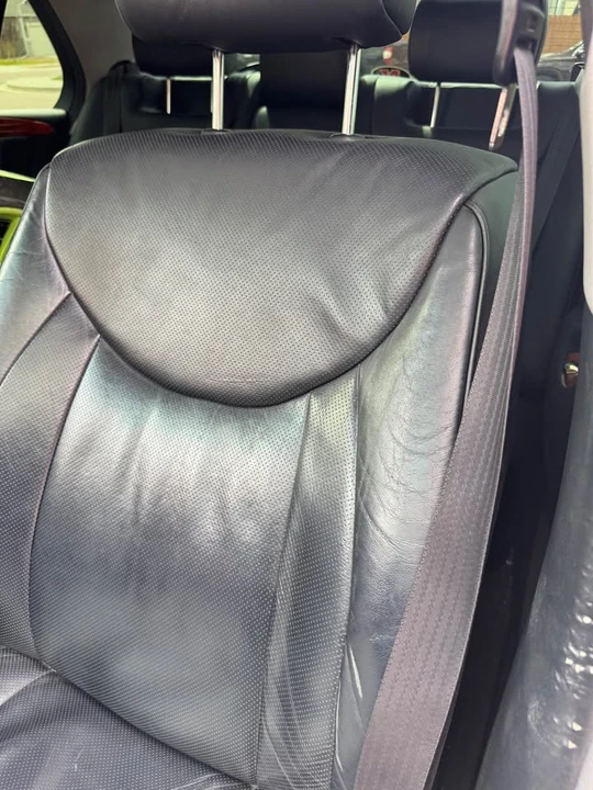 2006 Lexus LS 3rd Gen - Image 13 of 20