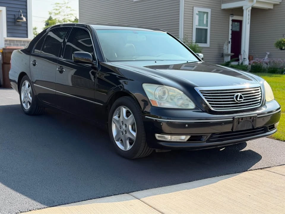 2006 Lexus LS 3rd Gen - Image 2 of 20