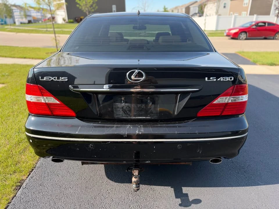 2006 Lexus LS 3rd Gen - Image 5 of 20
