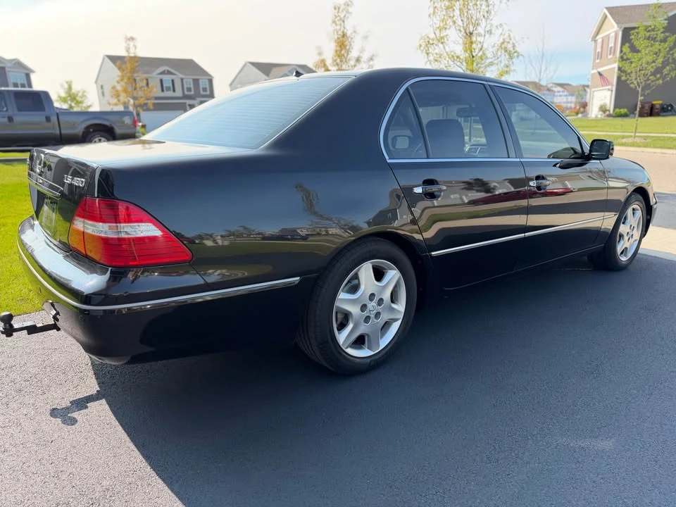 2006 Lexus LS 3rd Gen - Image 6 of 20