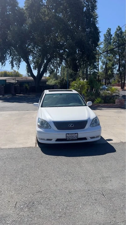 2006 Lexus LS 3rd Gen - Image 12 of 20