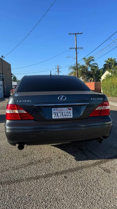 2006 Lexus LS 3rd Gen - Image 4 of 18
