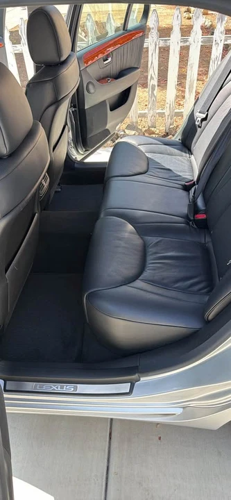 2006 Lexus LS 3rd Gen - Image 4 of 18