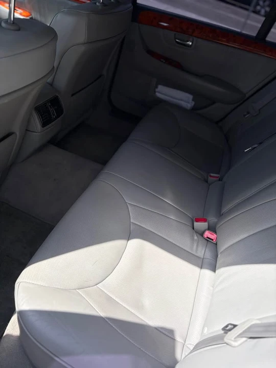 2006 Lexus LS 3rd Gen - Image 6 of 11