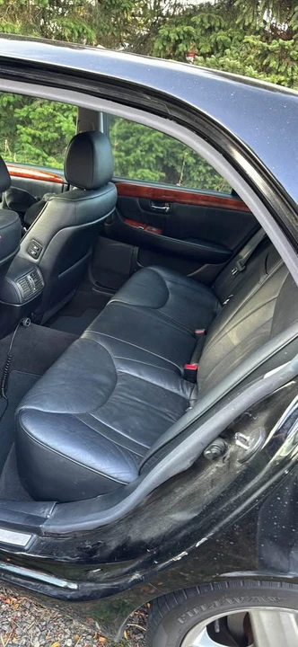 2006 Lexus LS 3rd Gen - Image 6 of 8