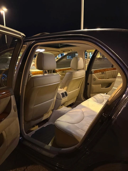 2006 Lexus LS 3rd Gen - Image 8 of 11