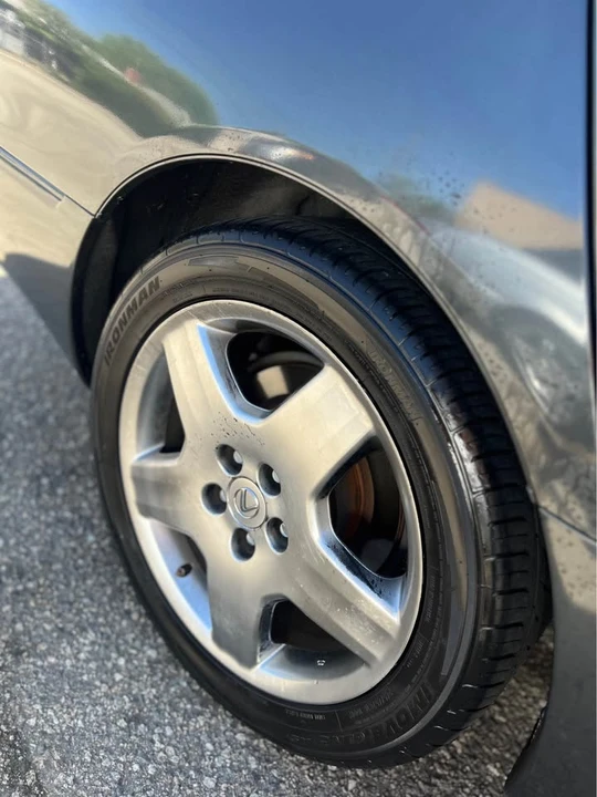 2006 Lexus LS 3rd Gen - Image 16 of 18