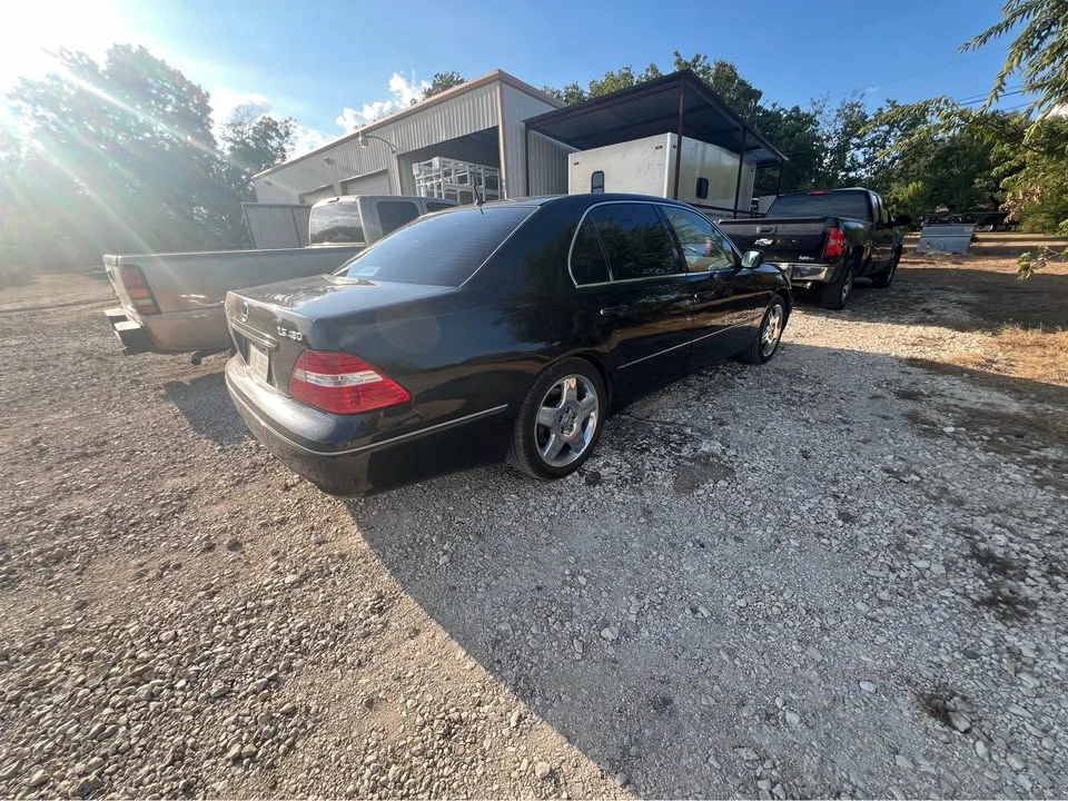 2006 Lexus LS 3rd Gen - Image 6 of 6