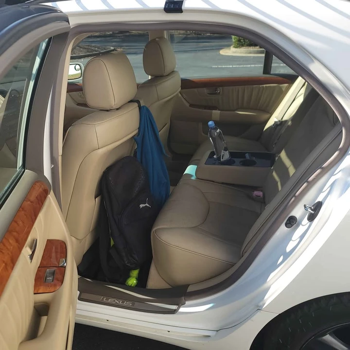 2006 Lexus LS 3rd Gen - Image 8 of 11