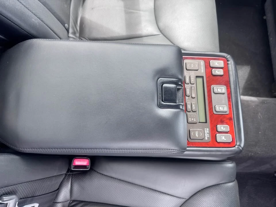 2006 Lexus LS 3rd Gen - Image 14 of 14