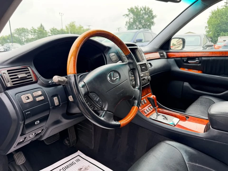 2006 Lexus LS 3rd Gen - Image 8 of 14
