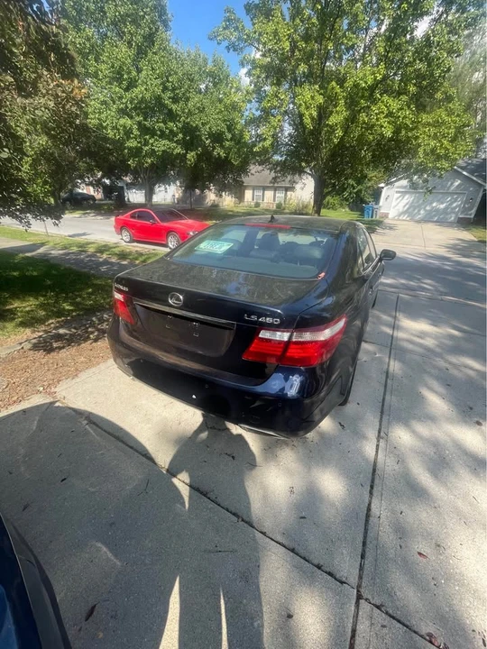 2006 Lexus LS 3rd Gen - Image 3 of 7
