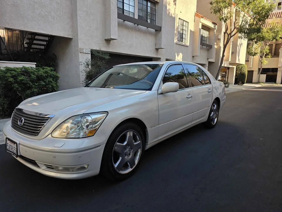 2006 Lexus LS 3rd Gen - Image 6 of 20