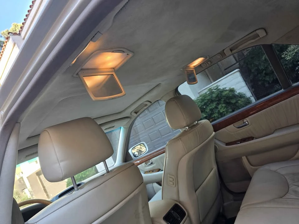 2006 Lexus LS 3rd Gen - Image 20 of 20