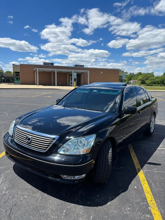 2006 Lexus LS 3rd Gen - Image 4 of 20
