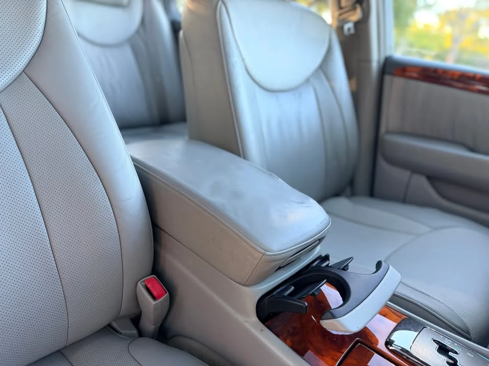 2006 Lexus LS 3rd Gen - Image 12 of 20