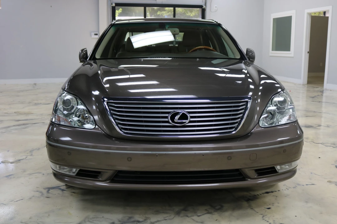 2006 Lexus LS 3rd Gen - Image 14 of 31